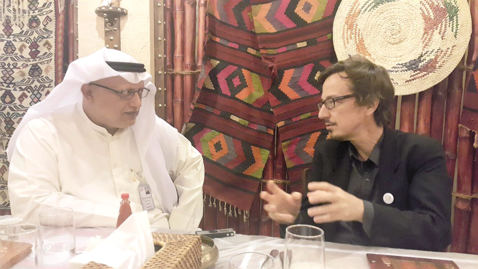 فواتريزي متحدثاً للزميل خالد الشرقاوي