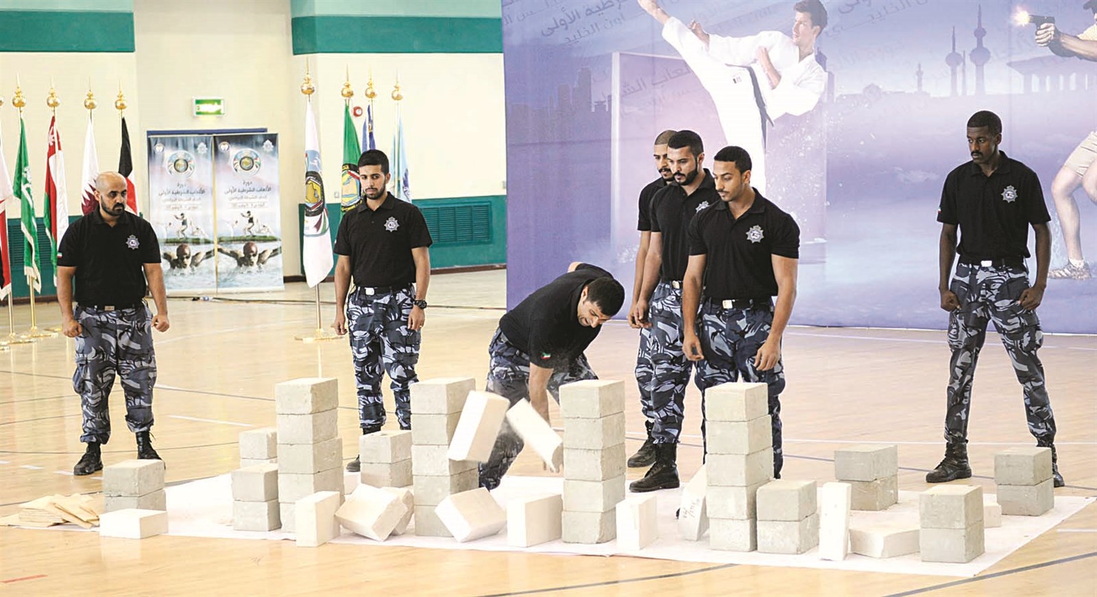 ... وللمهارات القتالية لعناصر القوات الخاصة