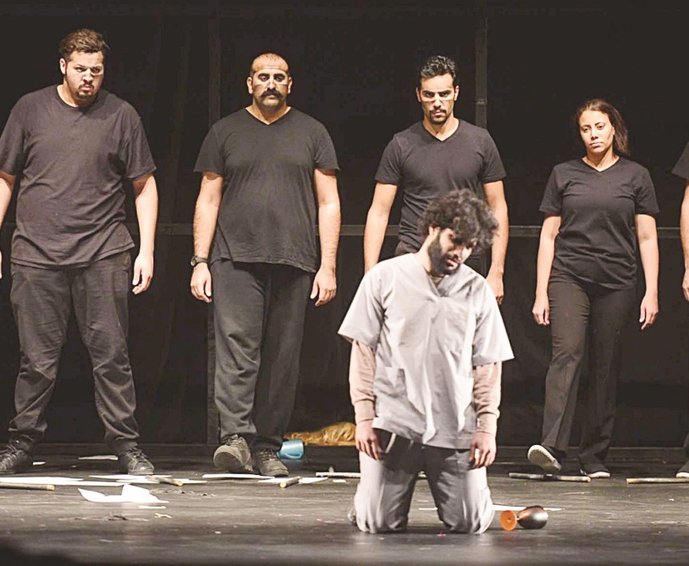 هو... يبحث عن ذاته  (تصوير موسى عياش)