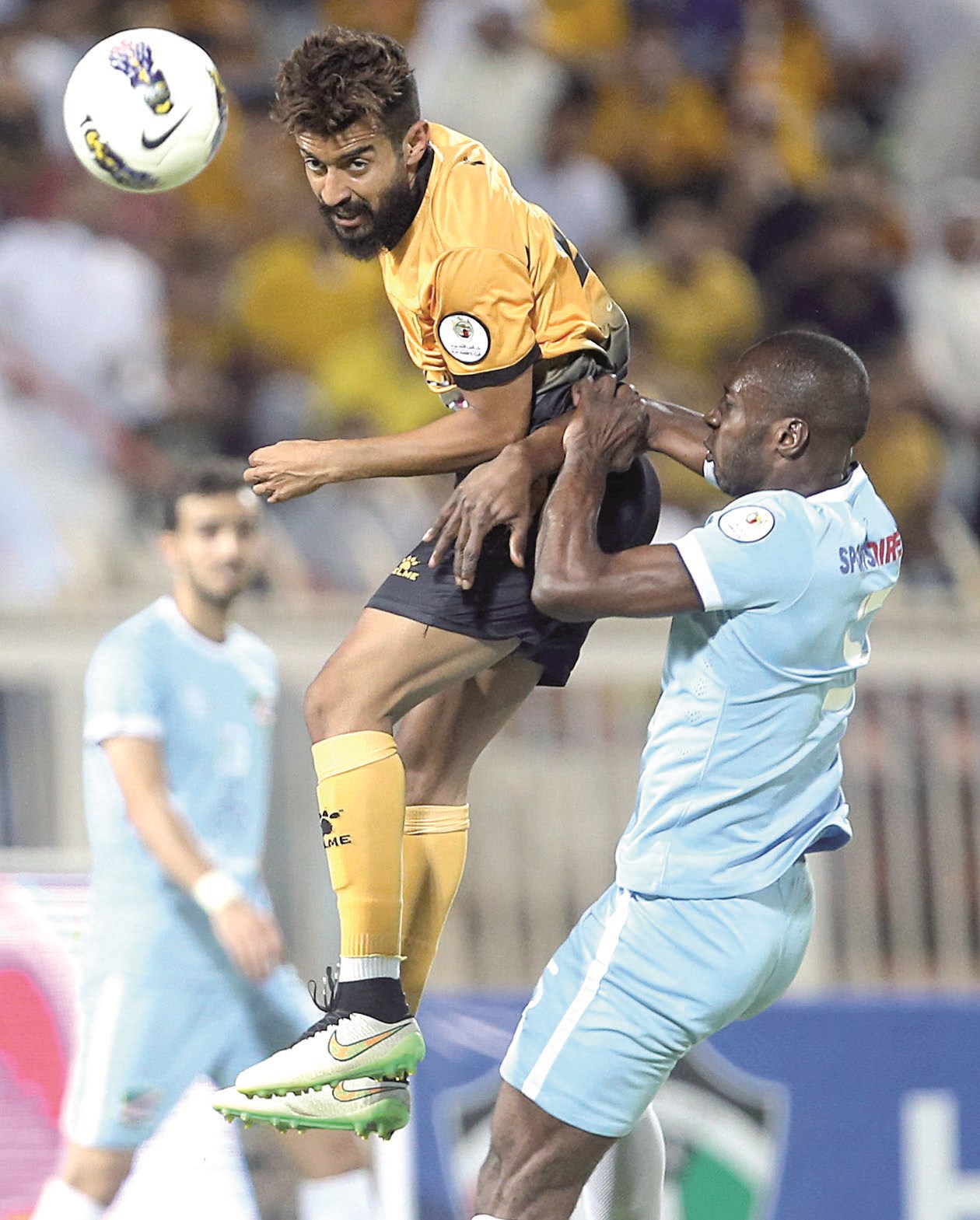 u0637u0644u0627u0644 u0627u0644u0639u0627u0645u0631 u0646u062cu0645 u0627u0644u0642u0627u062fu0633u064au0629 (u0627u0644u0623u0632u0631u0642 u062fu0648u062a u0643u0648u0645)