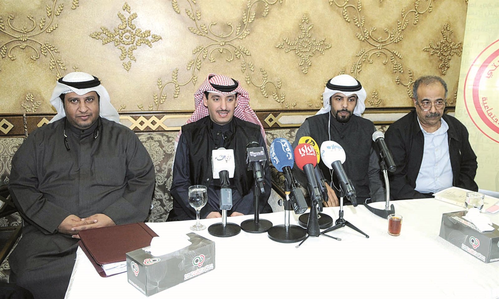 u0627u0644u0645u0644u0627 u0648u0627u0644u0641u064au0644u064a u0648u0627u0644u0633u0628u064au0639u064a u062eu0644u0627u0644 u0627u0644u0646u062fu0648u0629