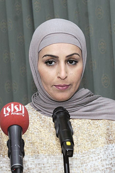 دلال العازمي متحدثة