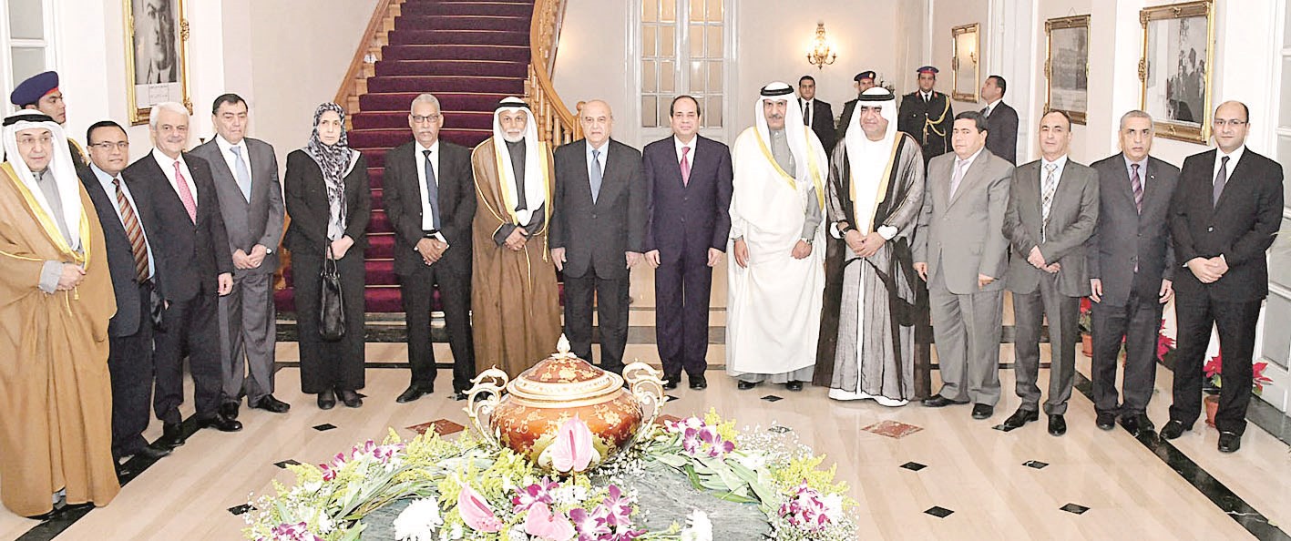 u0627u0644u0633u064au0633u064a u0645u062au0648u0633u0637u0627u064b u0631u0624u0633u0627u0621 u0627u0644u0648u0641u0648u062f u0627u0644u0639u0631u0628u064au0629 u0628u062du0636u0648u0631 u0631u0626u064au0633 u0627u0644u0645u062du0643u0645u0629 u0627u0644u062fu0633u062au0648u0631u064au0629 u064au0648u0633u0641 u0627u0644u0645u0637u0627u0648u0639u0629