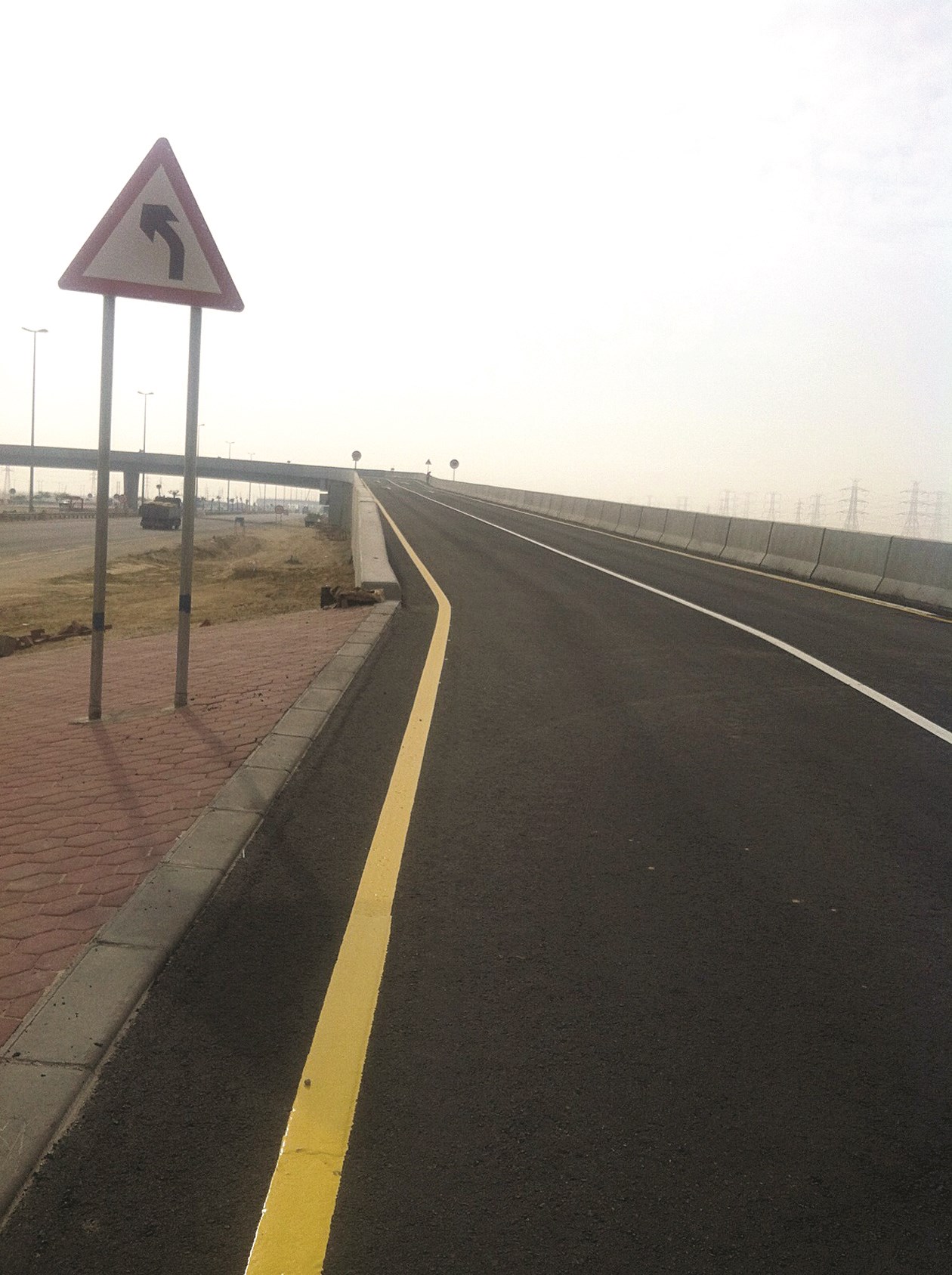 u0627u0644u062cu0633u0631 u0627u0644u0623u0648u0644 u0645u0646 u0627u0644u0645u0634u0631u0648u0639