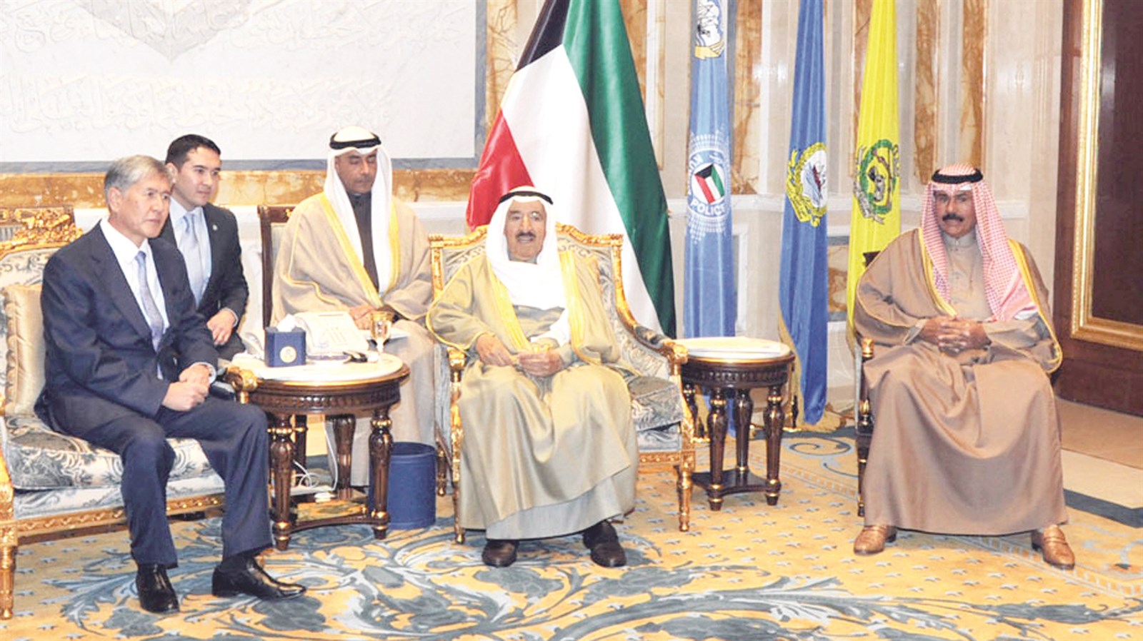 u0633u0645u0648 u0627u0644u0623u0645u064au0631 u062eu0644u0627u0644 u0627u0644u0645u0628u0627u062du062bu0627u062a u0645u0639 u0623u062au0627u0645u0628u0627u064au064au0641 u0628u062du0636u0648u0631 u0648u0644u064a u0627u0644u0639u0647u062f