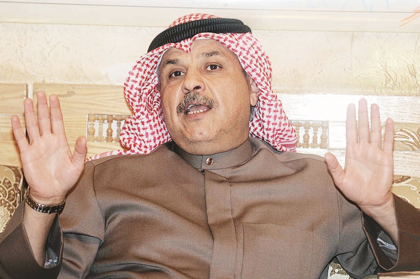 u0645u0627u0632u0646 u0627u0644u062cu0631u0627u062d u0645u062au062du062fu062bu0627u064b u0641u064a u0627u0644u0646u062fu0648u0629 (u062au0635u0648u064au0631 u0632u0643u0631u064au0627 u0639u0637u064au0629)