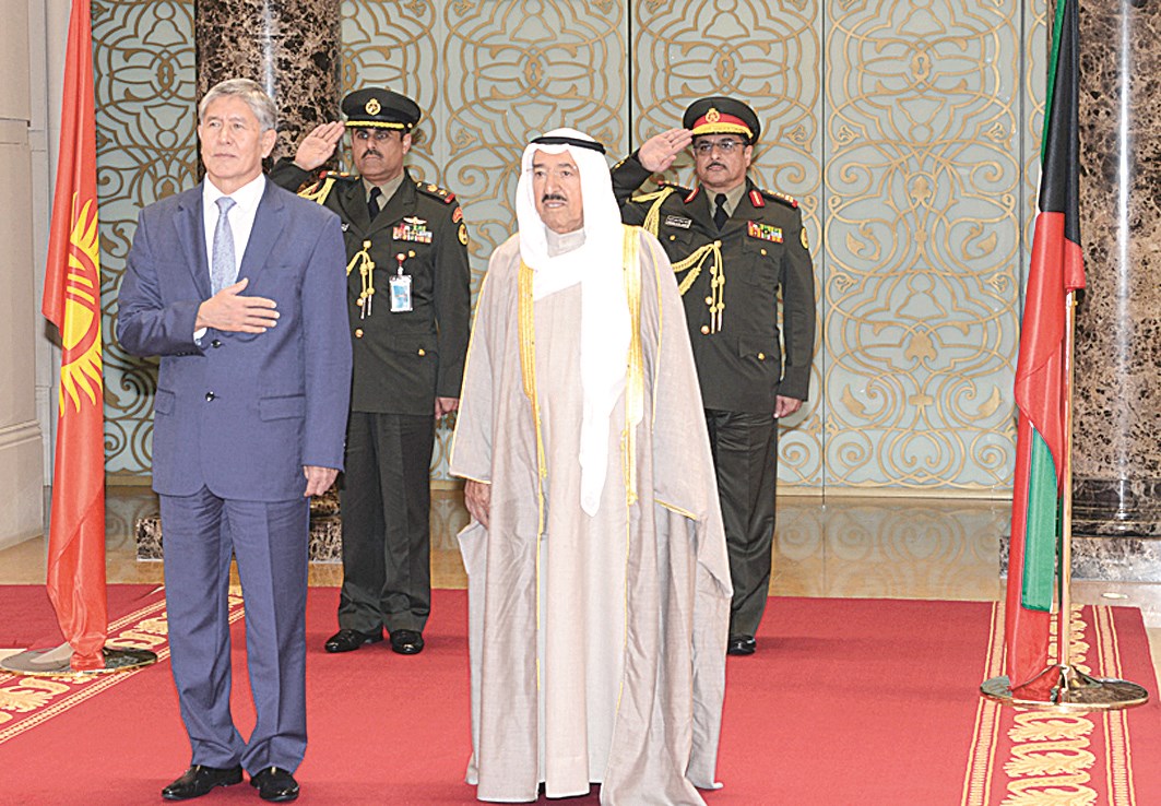 u0633u0645u0648 u0627u0644u0623u0645u064au0631 u0641u064a u0648u062fu0627u0639 u0631u0626u064au0633 u0642u0631u063au064au0632u0633u062au0627u0646