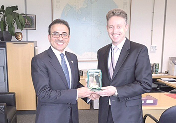 u0627u0644u0633u0641u064au0631 u0627u0644u0628u062fu0631 u0648u0633u0643u0648u062a u062fu064au0648u0627u0631