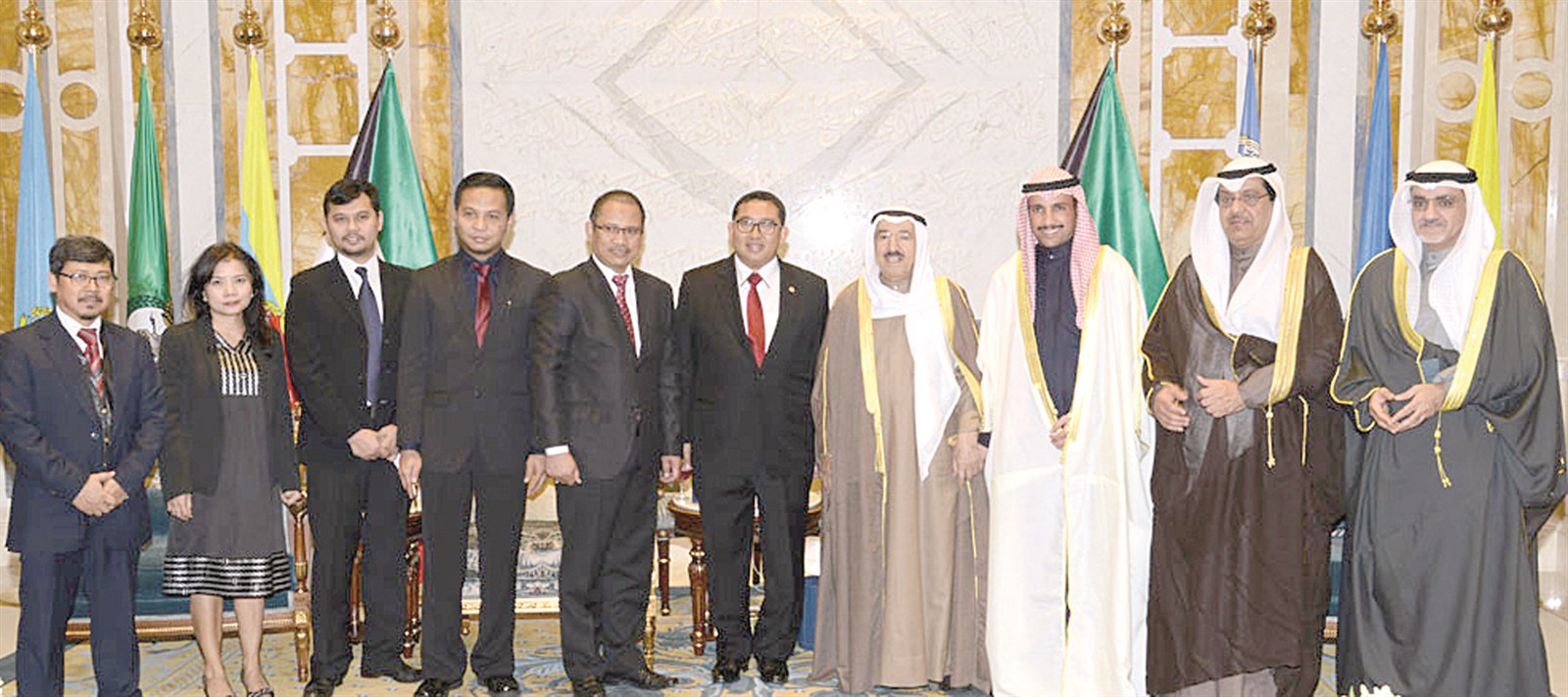 u0635u0627u062du0628 u0627u0644u0633u0645u0648 u0645u062au0648u0633u0637u0627u064b u0648u0627u0644u063au0627u0646u0645 u0627u0644u0648u0641u062f u0627u0644u0628u0631u0644u0645u0627u0646u064a u0627u0644u0625u0646u062fu0648u0646u064au0633u064a u0648u0627u0644u062eu0631u064au0646u062c u0648u0623u0628u0644