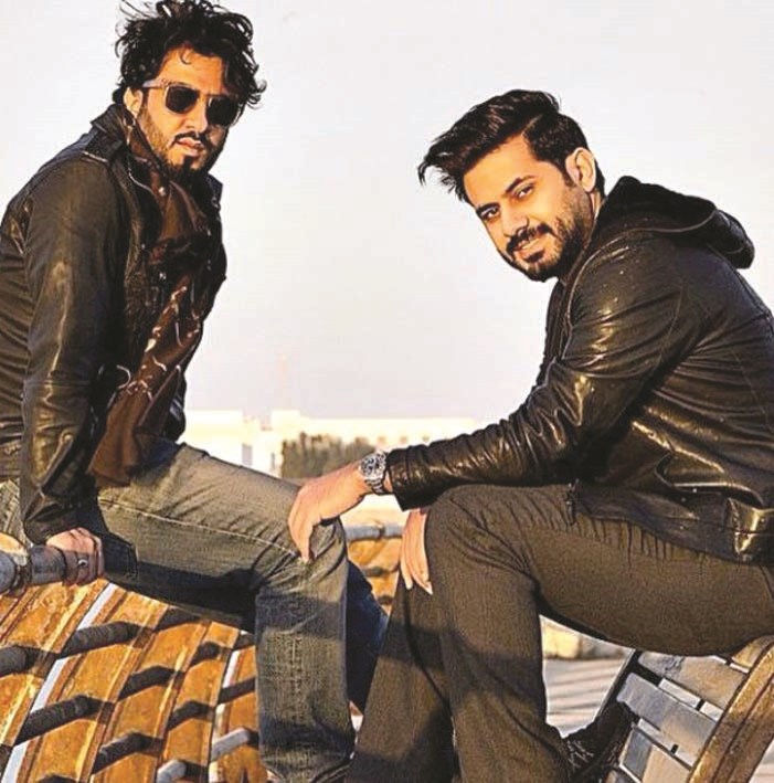 الأخوان عبدالله ومحمود بوشهري في «قابل للكسر»