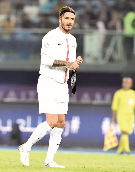 u0628u064au0643u0647u0627u0645 u062eu0644u0627u0644 u0627u0644u0645u0628u0627u0631u0627u0629 u0627u0644u0627u0633u062au0639u0631u0627u0636u064au0629 u0639u0644u0649 u0627u0633u062au0627u062f u062cu0627u0628u0631  (u062au0635u0648u064au0631 u062cu0627u0633u0645 u0628u0627u0631u0648u0646)