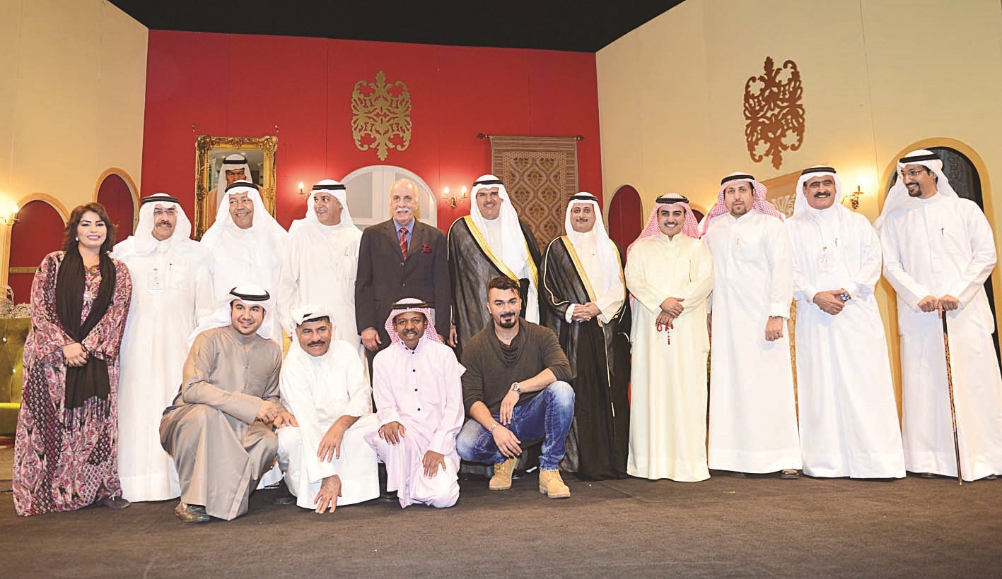 عدد من المشاركين في لقطة جامعة     (تصوير موسى عياش)