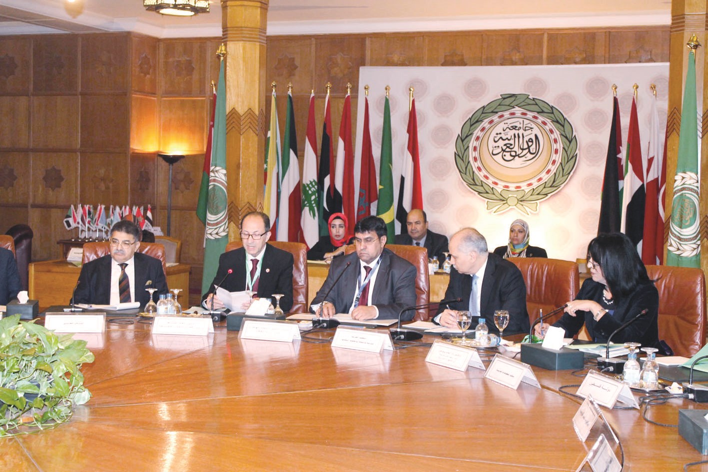 u062cu0627u0646u0628 u0645u0646 u0627u0644u0645u0634u0627u0631u0643u064au0646 u0641u064a u0627u0644u0645u0646u062au062fu0649