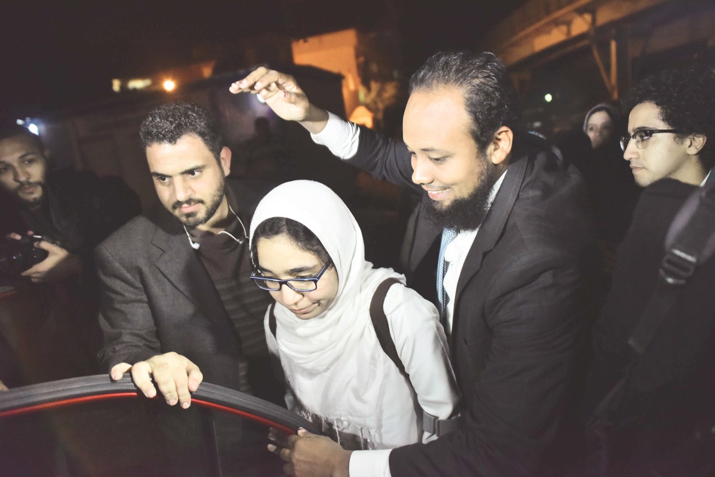 u0627u0644u0646u0627u0634u0637u0629 u0625u0633u0631u0627u0621 u0627u0644u0637u0648u064au0644 u0644u062fu0649 u0627u0644u0625u0641u0631u0627u062c u0639u0646u0647u0627 u0623u0645u0633