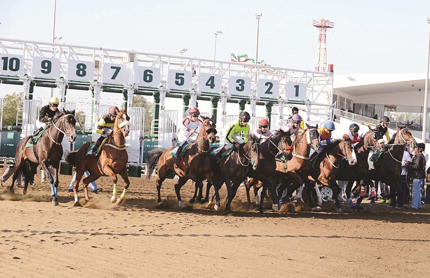 u0627u0644u0641u0631u0633u0627u0646 u062eu0644u0627u0644 u0627u0646u0637u0644u0627u0642 u0627u0644u0633u0628u0627u0642