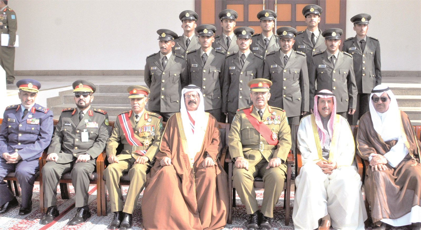 u0627u0644u062eu0631u064au0646u062c u0648u0639u0632u0627u0645 u0627u0644u0635u0628u0627u062d u0645u0639 u0636u0628u0627u0637 u0645u0646 u0627u0644u062cu064au0634 u0627u0644u0643u0648u064au062au064a