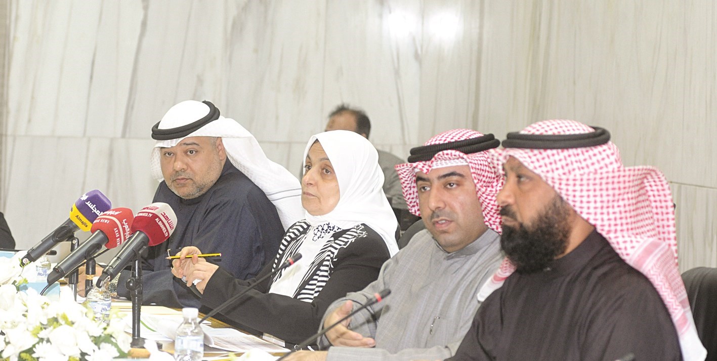 u0627u0644u0639u062cu0645u064a u0648u0627u0644u0639u062au064au0628u064a u0648u0627u0644u0635u0628u064au062d u062eu0644u0627u0644 u0648u0631u0634u0629 u0627u0644u0639u0645u0644 (u062au0635u0648u064au0631 u0643u0631u0645 u0630u064au0627u0628)