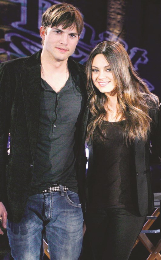 آشتون كوتشر وميلا كونيس