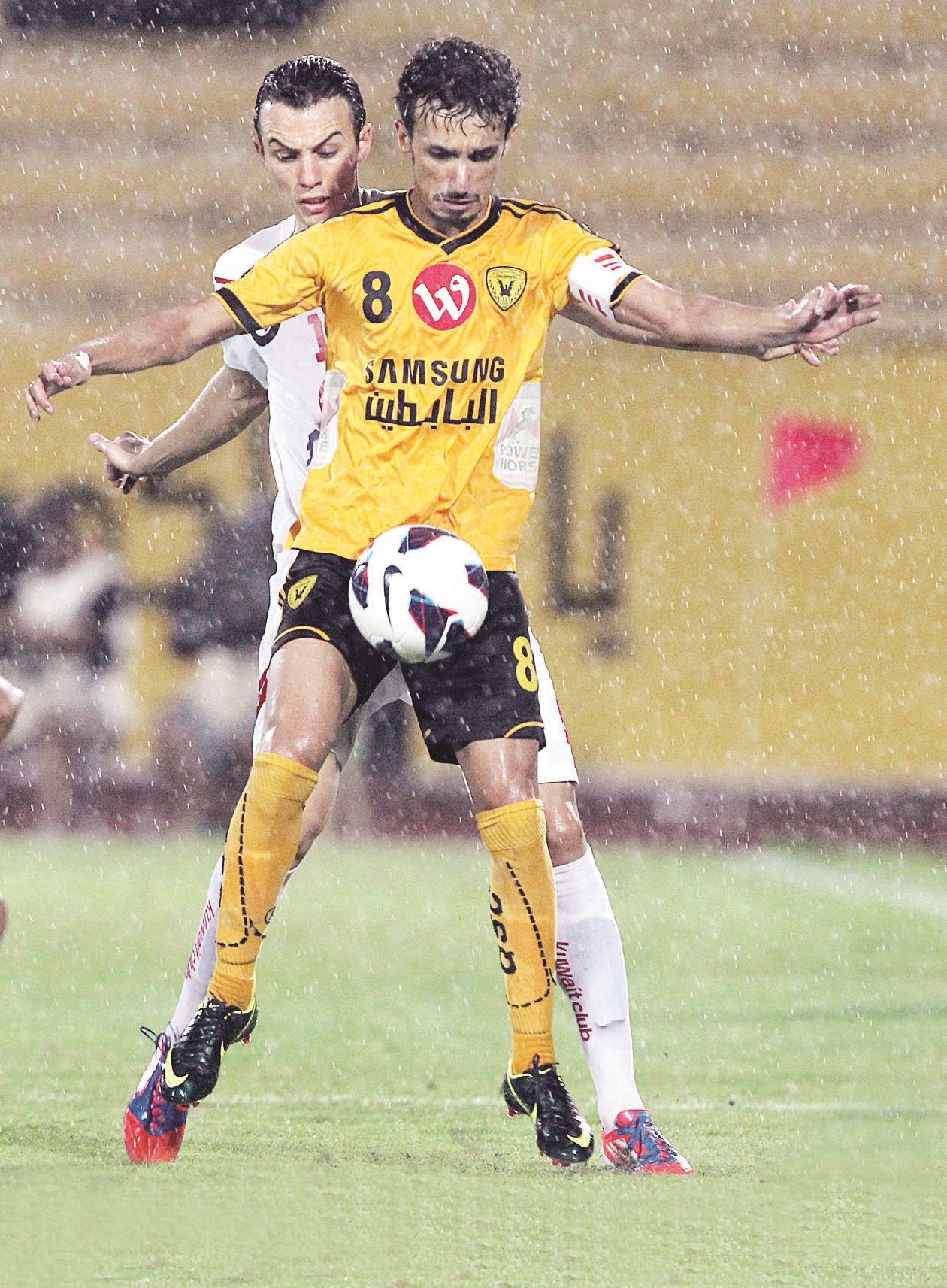 u0635u0627u0644u062d u0627u0644u0634u064au062e u0648u0634u0627u062fu064a u0627u0644u0647u0645u0627u0645u064a u0641u064a u0635u0631u0627u0639 u0639u0644u0649 u0627u0644u0643u0631u0629 u062au062du062a u0623u0645u0637u0627u0631 u063au0632u064au0631u0629 u0641u064a u0644u0642u0627u0621 u0633u0627u0628u0642