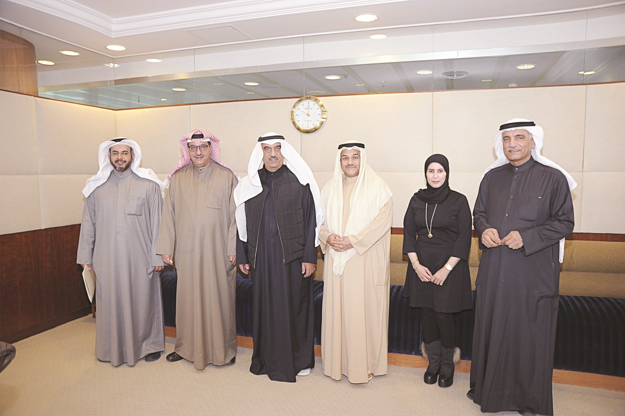 u0627u0644u062du0645u064au0636u064a u0645u062au0648u0633u0651u0637u0627u064b u0623u0639u0636u0627u0621 u0645u062cu0644u0633 u0627u0644u0623u0645u0646u0627u0621