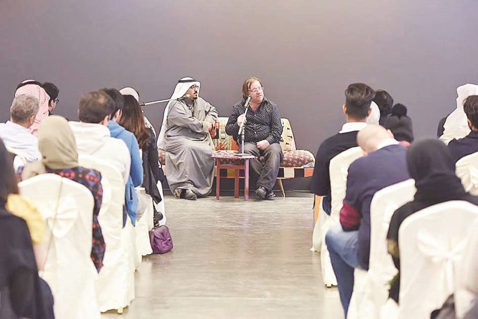 u0633u0646u0627u0646 u0623u0646u0637u0648u0646 u0641u064a u0648u0631u0634u0629 u0627u0644u0639u0645u0644