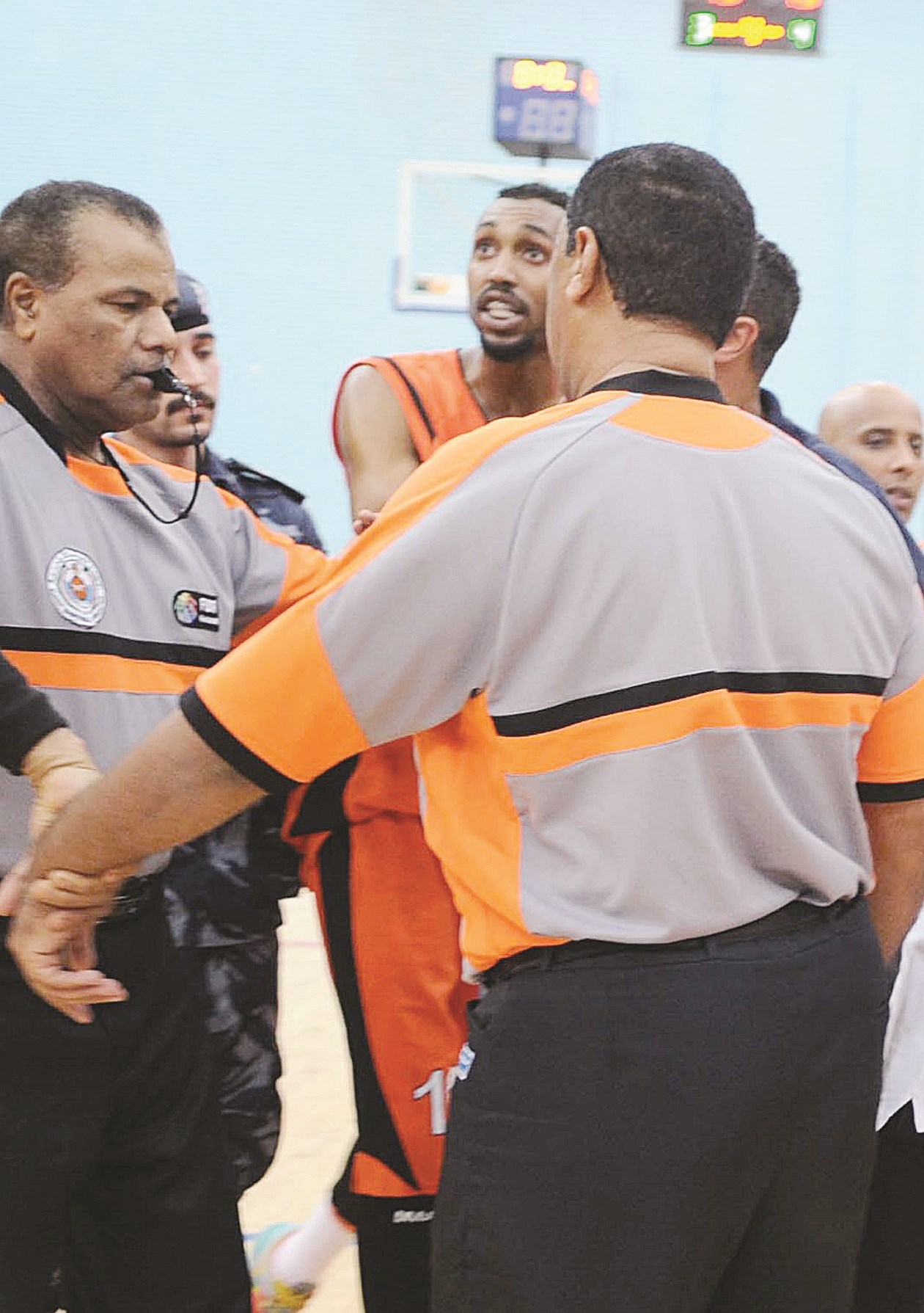 u0645u0634u0627u0643u0644 u0627u0644u062du0643u0627u0645 ... u0644u0627 u062au0646u062au0647u064a