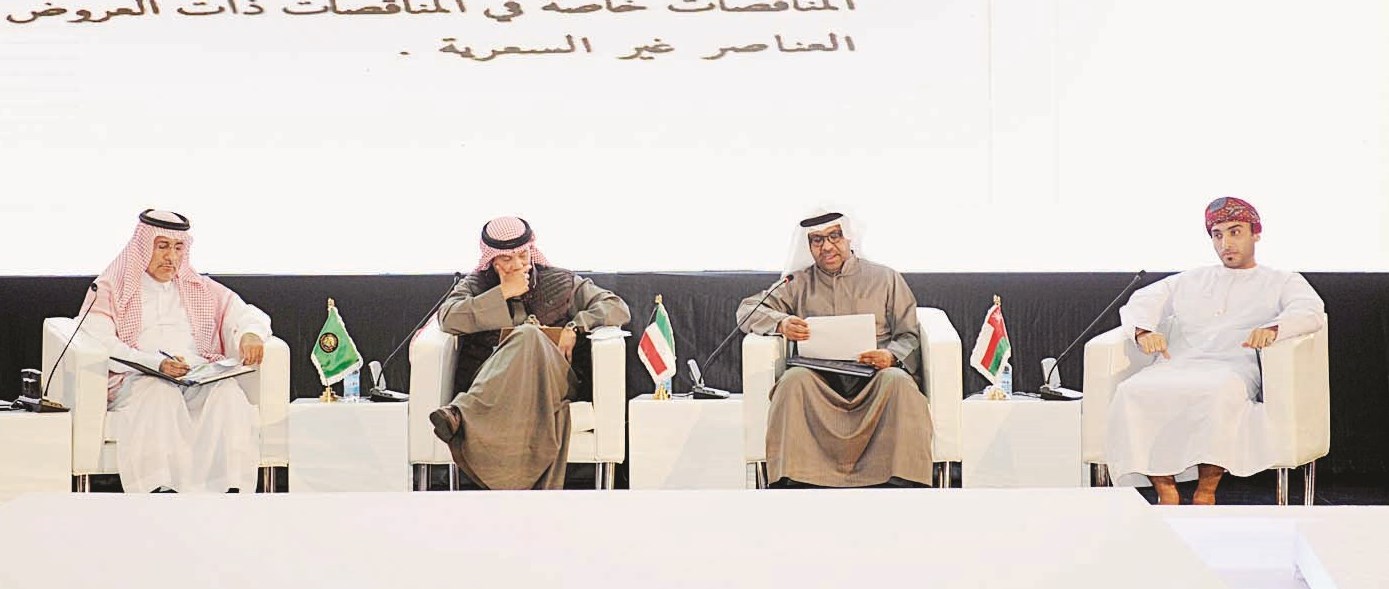 المتحدثون في الندوة التي عقدت بعد الاحتفالية   (تصوير نايف العقلة)