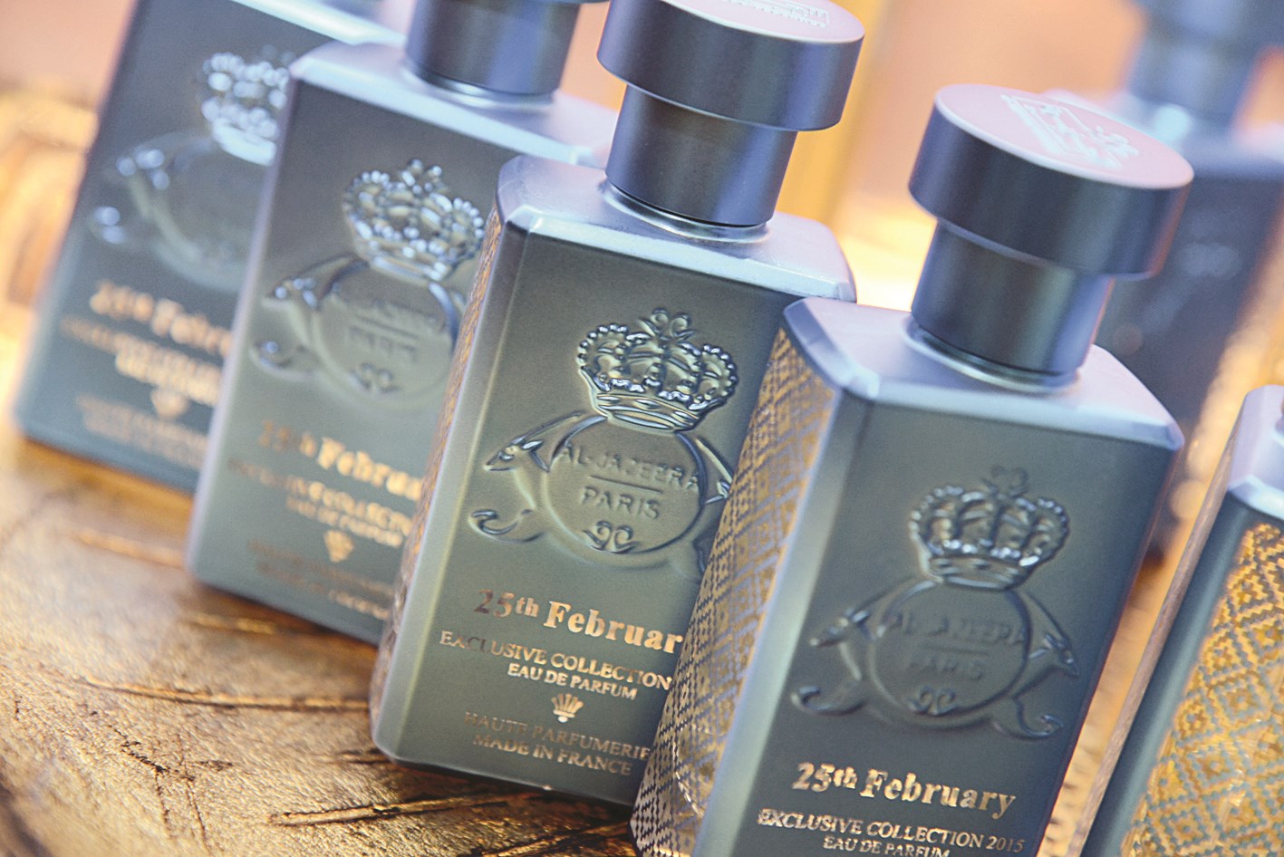 u0639u0637u0631 25 u0641u0628u0631u0627u064au0631 u0641u064a u0632u062cu0627u062cu0627u062a u0645u0645u064au0651u0632u0629