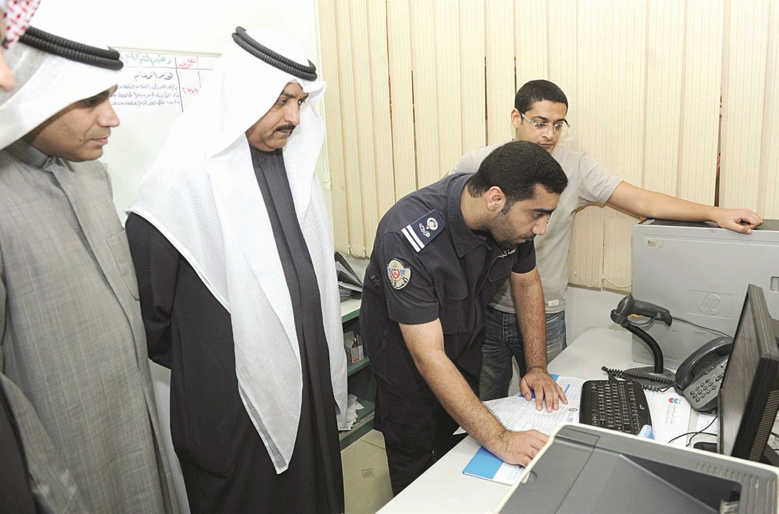 جولة داخل المبنى