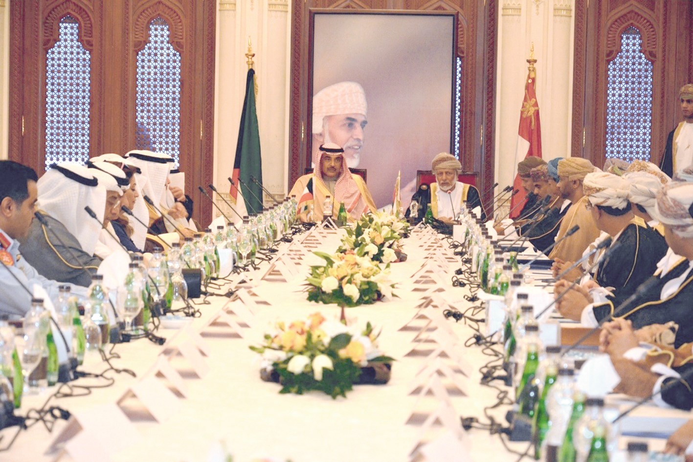 جانب من اجتماع اللجنة