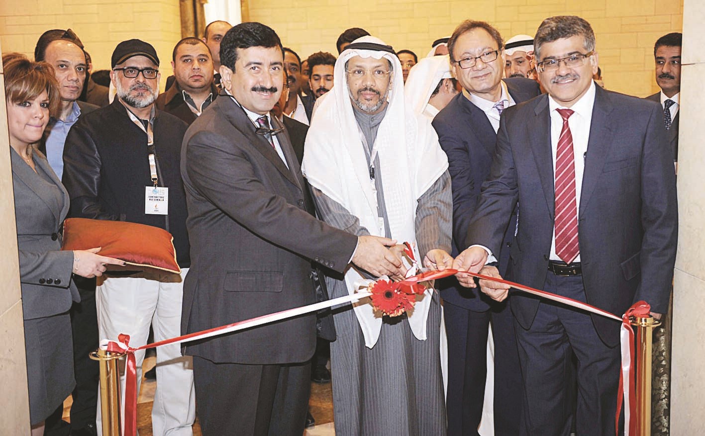 u0627u0644u0639u0648u0636u064a u0648u0627u0644u0645u062du0631u0648u0633 u0648u0627u0644u0645u0637u064au0631u064a u0648u0627u0644u0639u0633u0639u0648u0633u064a u064au0642u0635u0648u0646 u0634u0631u064au0637 u0627u0644u0627u0641u062au062au0627u062d (u062au0635u0648u064au0631 u0637u0627u0631u0642 u0639u0632u0627u0644u062fu064au0646)