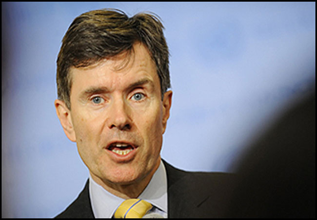 u0627u0644u0631u0626u064au0633 u0627u0644u0633u0627u0628u0642 u0644u062cu0647u0627u0632 u0627u0644u0627u0633u062au062eu0628u0627u0631u0627u062a u0627u0644u0628u0631u064au0637u0627u0646u064a u00abu0627u0645.u0622u064a 6u00bb u062cu0648u0646 u0633u0648u0631u0632