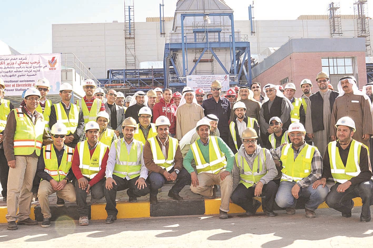 u0627u0644u0648u0632u064au0631 u0645u062au0648u0633u0637u0627u064b u0645u0647u0646u062fu0633u064a u0648u0639u0645u0627u0644 u0627u0644u0645u0634u0631u0648u0639    (u062au0635u0648u064au0631 u062cu0627u0633u0645 u0628u0627u0631u0648u0646)