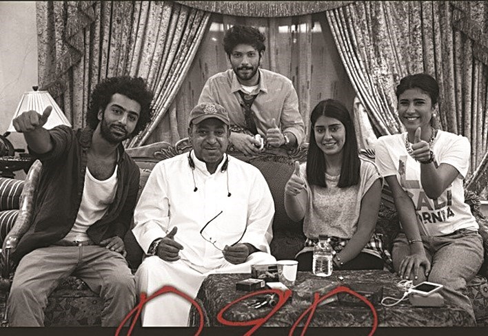 مع فريق عمل فيلم «090»