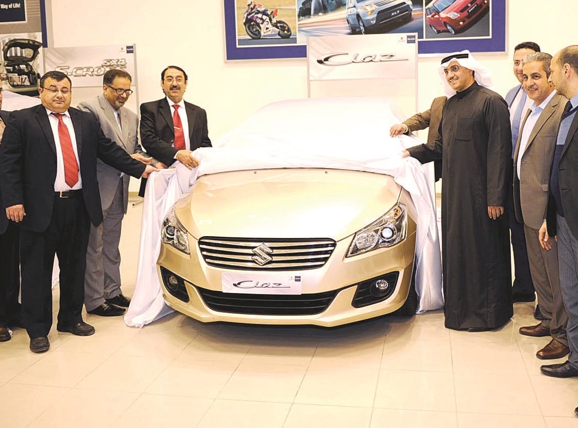 كشف النقاب عن إحدى المركبات