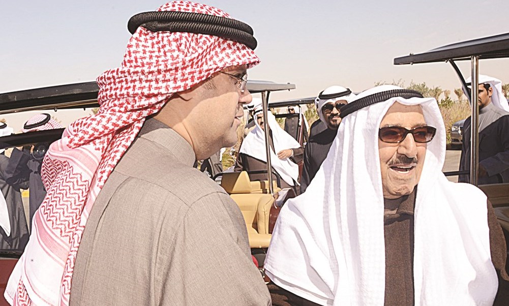 سمو الأمير وعبدالعزيز إسحاق