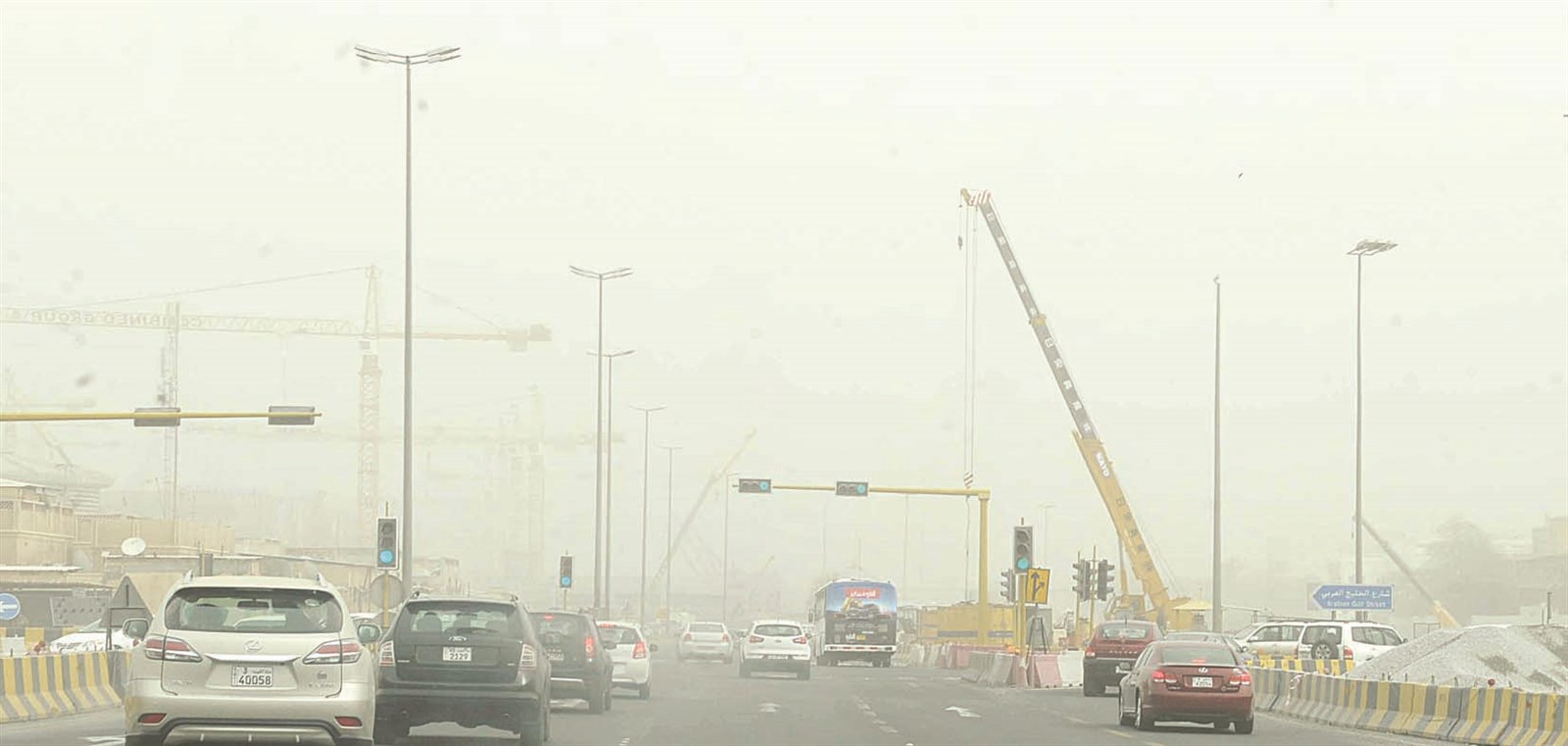 شوارع البلاد كما بدت أمس (تصوير زكريا عطية)