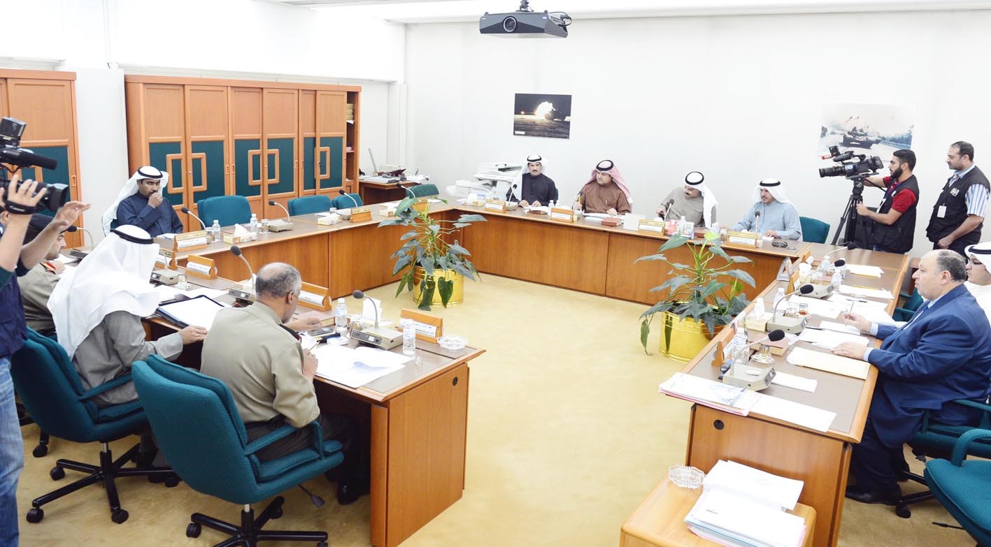 u0645u0646 u0627u062cu062au0645u0627u0639 u0627u0644u0644u062cu0646u0629 u0623u0645u0633 (u062au0635u0648u064au0631 u0623u0633u0639u062f u0639u0628u062fu0627u0644u0644u0647)