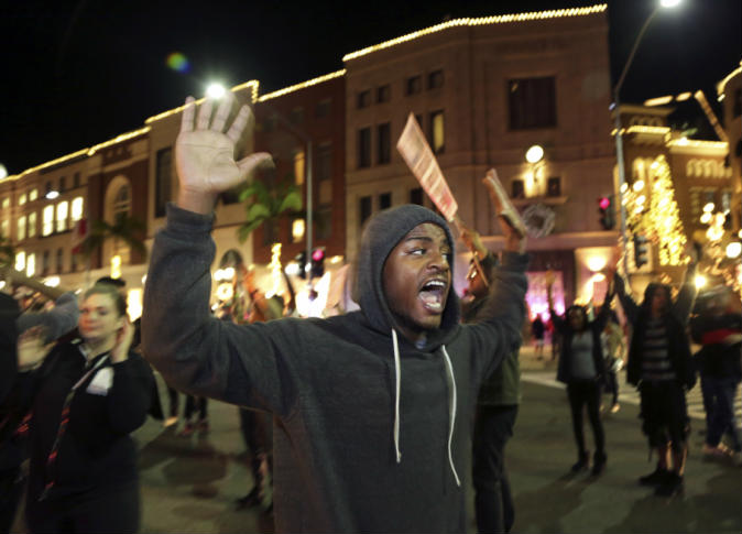 u062cu0627u0646u0628 u0645u0646 u0627u0644u062au0638u0627u0647u0631u0627u062a