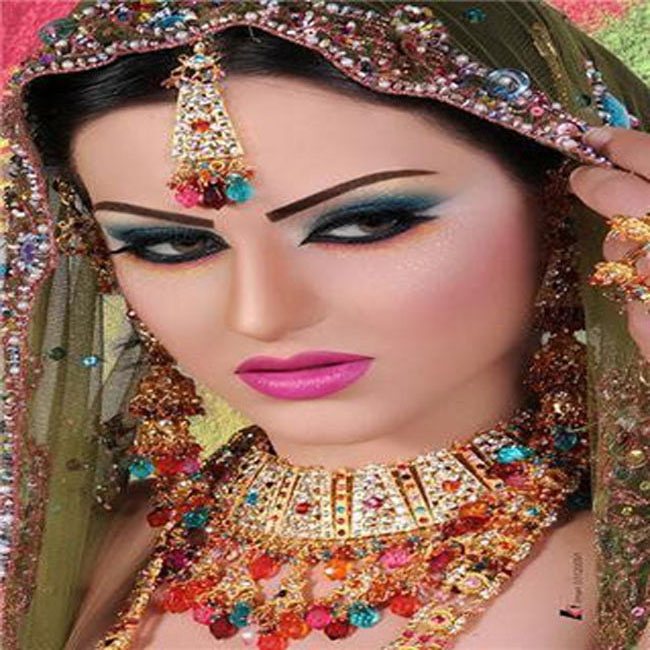 u0635u0648u0631u0629 u062au0639u0628u064au0631u064au0629 u0644u0639u0631u0648u0633 u0647u0646u062fu064au0629