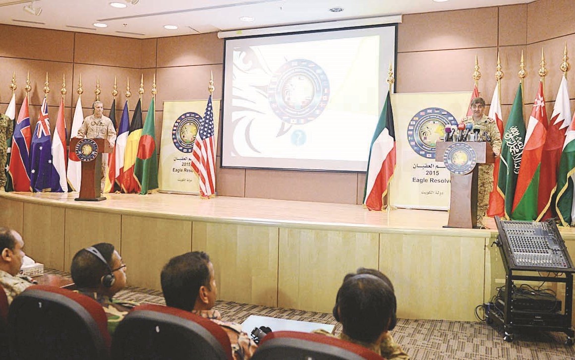 u0627u0644u0643u0646u062fu0631u064a u0648u0625u0646u062fu0643 u064au062au062du062fu062bu0627u0646 u0641u064a u0627u0644u0645u0624u062au0645u0631 u0627u0644u0635u062du0627u0641u064a  (u062au0635u0648u064au0631 u0645u0648u0633u0649 u0639u064au0627u0634)