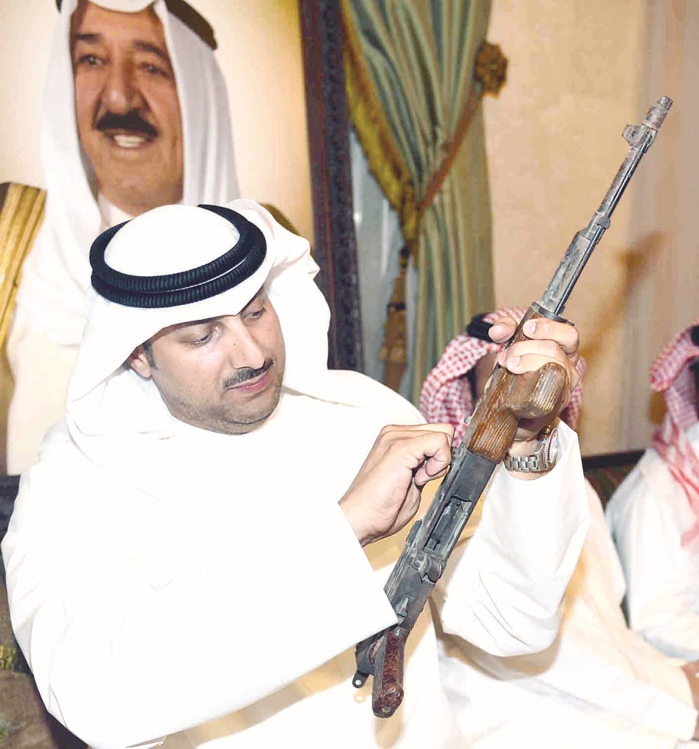 تأمين السلاح