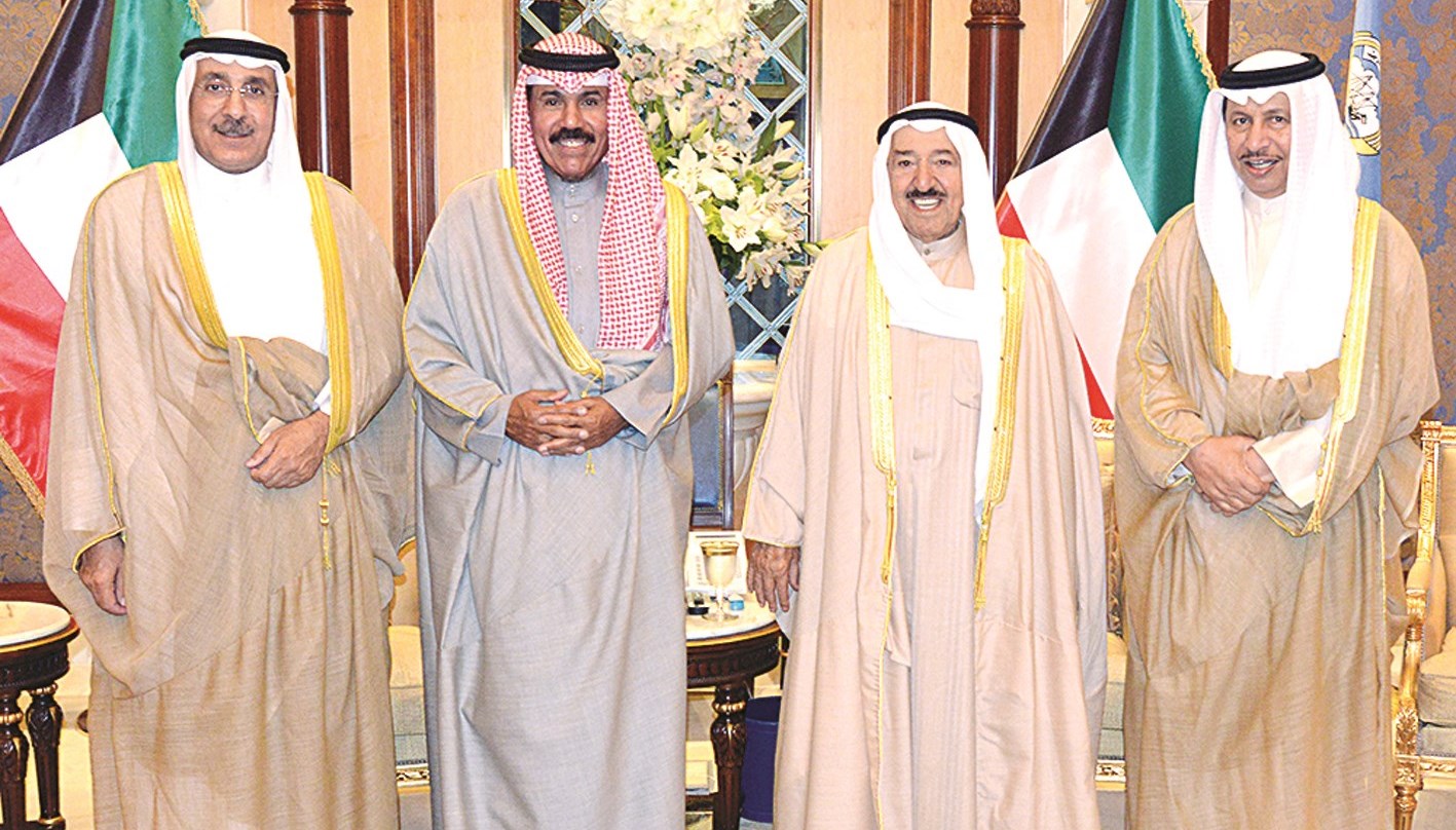 u0633u0645u0648 u0627u0644u0623u0645u064au0631 u0648u0648u0644u064a u0627u0644u0639u0647u062f u0648u0627u0644u0645u0628u0627u0631u0643 u0645u0639 u0627u0644u062cu0633u0627u0631 u0628u0639u062f u0623u062fu0627u0626u0647 u0627u0644u0642u0633u0645