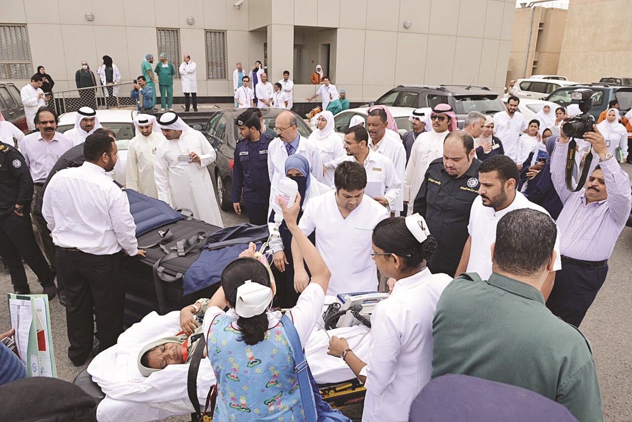 u0646u0642u0644 u0625u062du062fu0649 u0627u0644u0645u0635u0627u0628u0627u062a u0625u0644u0649 u0633u064au0627u0631u0629 u0627u0644u0625u0633u0639u0627u0641