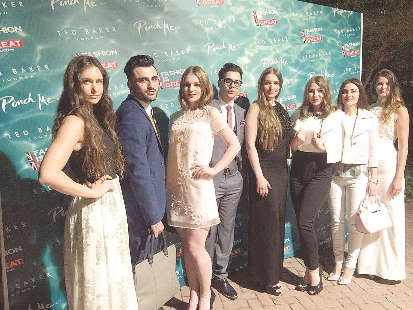 u0627u0644u062au0634u0643u064au0644u0629 u0627u0644u062cu062fu064au062fu0629 u0645u0639 u0627u0644u0639u0627u0631u0636u064au0646 u0648u0627u0644u0639u0627u0631u0636u0627u062a