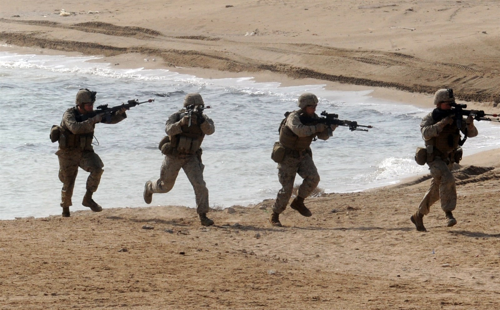 طليعة القوة إلى البر