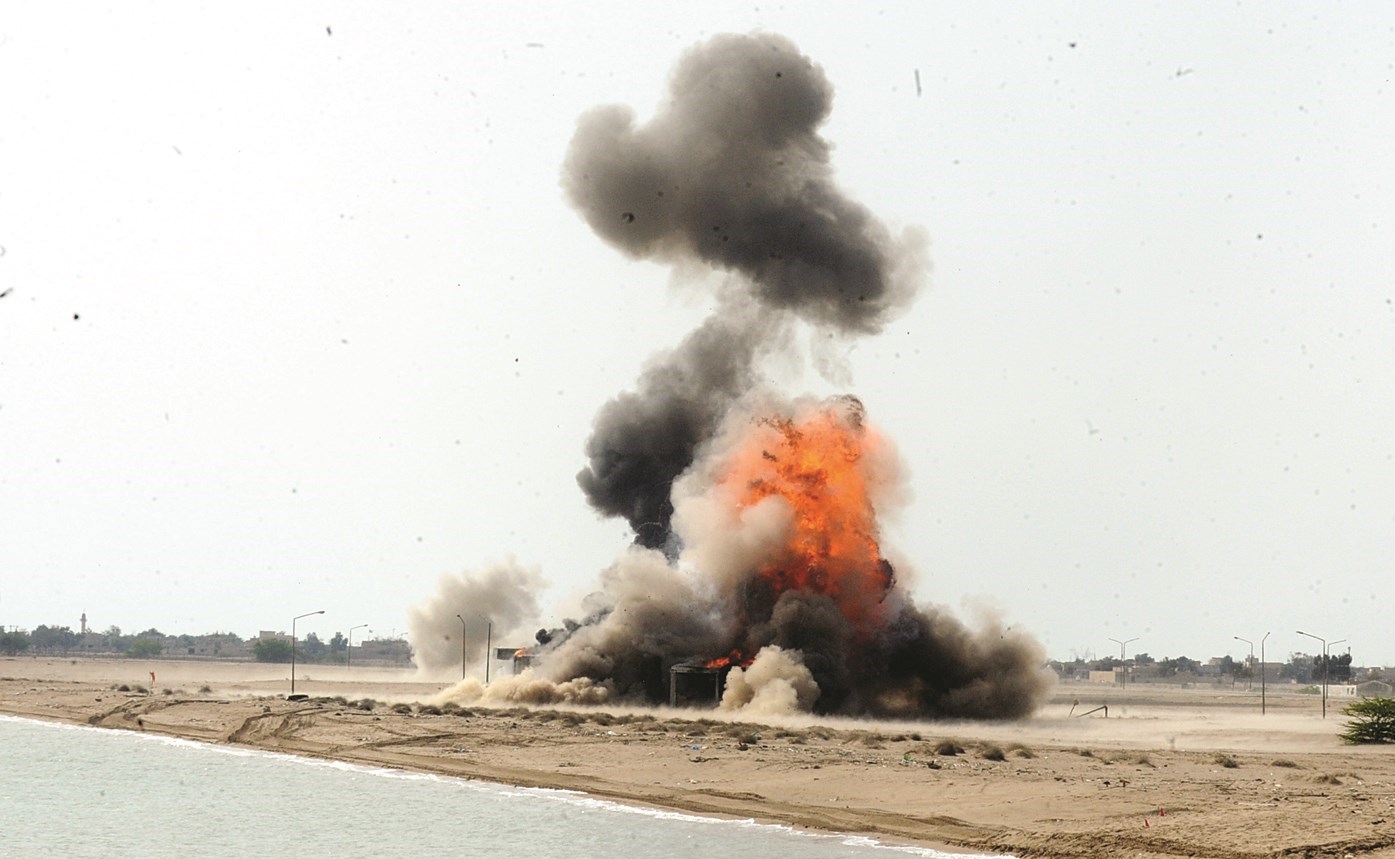 قصف الموقع المستهدف