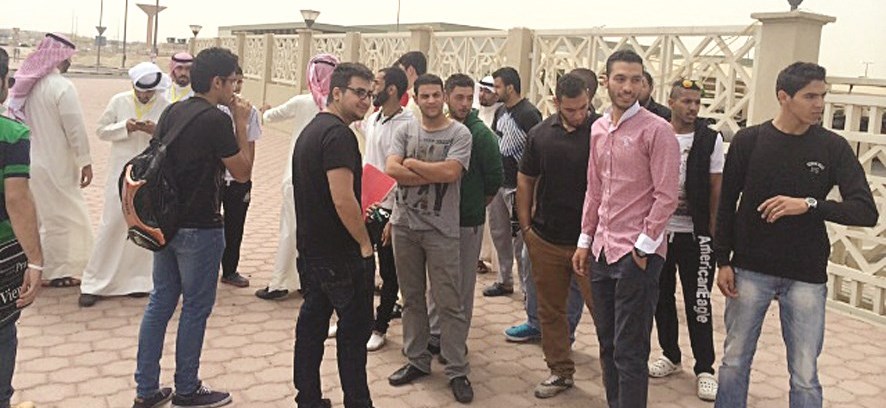 u062cu0627u0646u0628 u0645u0646 u0627u0644u0627u0639u062au0635u0627u0645 u0627u0644u0637u0644u0627u0628u064a