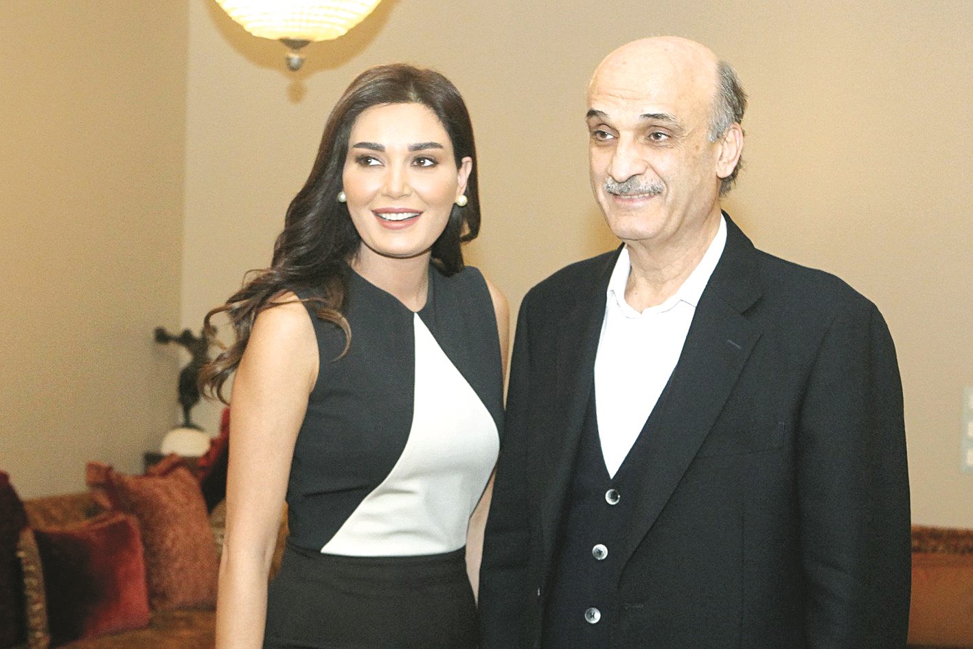 u0633u064au0631u064au0646 u0639u0628u062fu0627u0644u0646u0648u0631 u0648u0633u0645u064au0631 u062cu0639u062cu0639