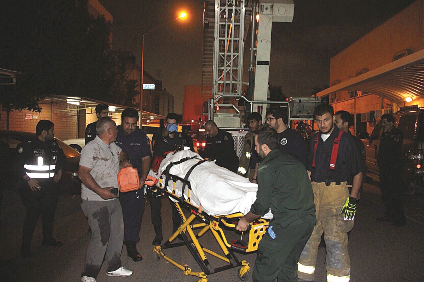 ... وإسعافه إلى المستشفى